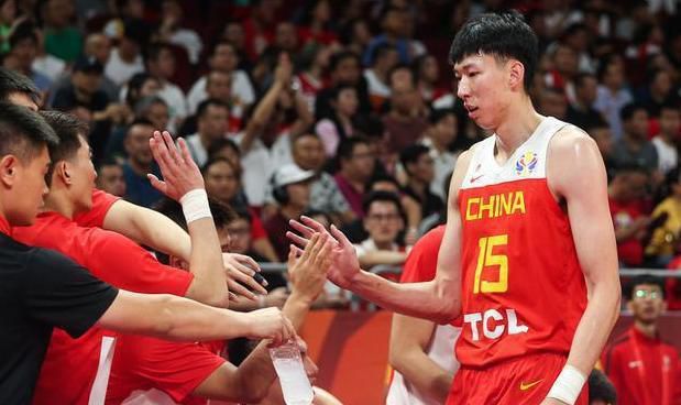 记者：阿拉巴今天接受手术，门迪伤势不重预计缺席10天据TheAthletic记者GuillermoRai报道，阿拉巴将在奥地利接受手术。